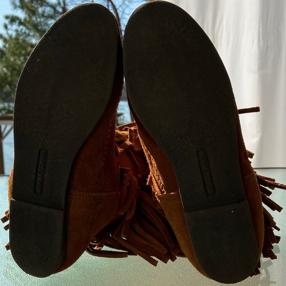 MINNETONKA STYLE 1632 PULL ON BOOT MOCCASINS SIZE 8 - Picture 6 of 7